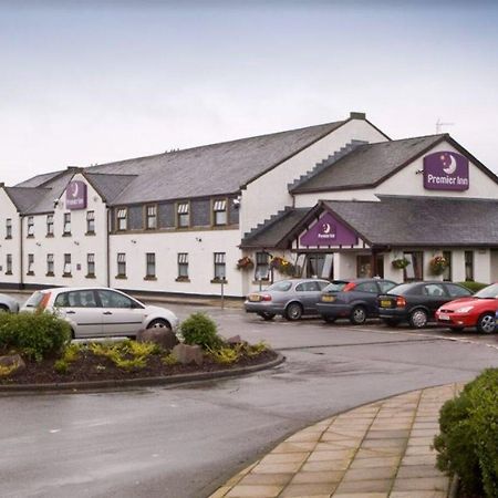 Premier Inn Stirling South ภายนอก รูปภาพ