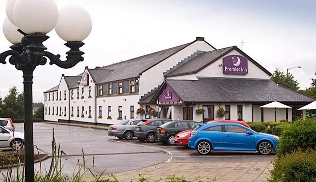 Premier Inn Stirling South ภายนอก รูปภาพ